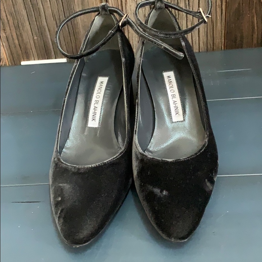 Manolo Blahnik Mary Jane wedge heels plush velvet